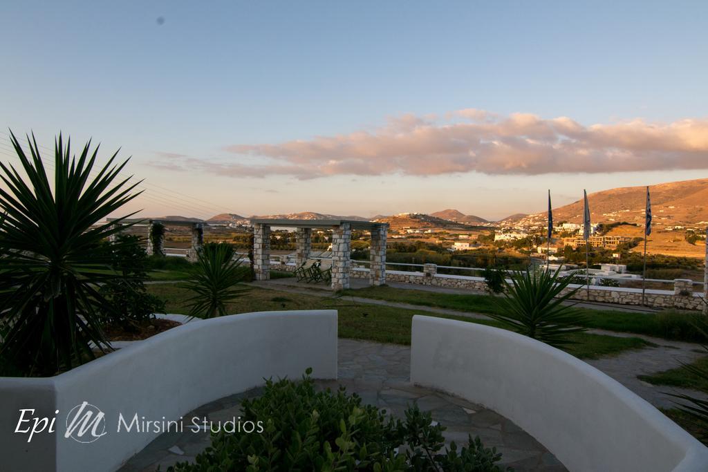 Mirsini Studios Parasporos Eksteriør bilde